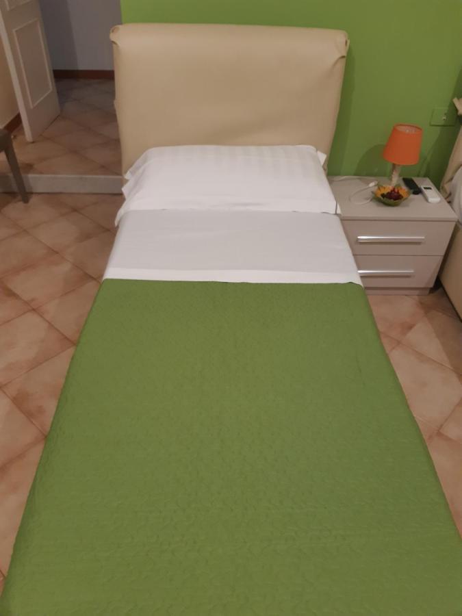 Relais Napoli Velata Bed & Breakfast Екстериор снимка